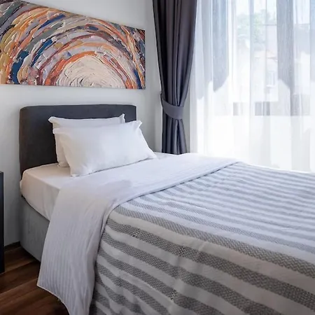 Bright And Spacious 3br Galata Tower View דירה איסטמבול