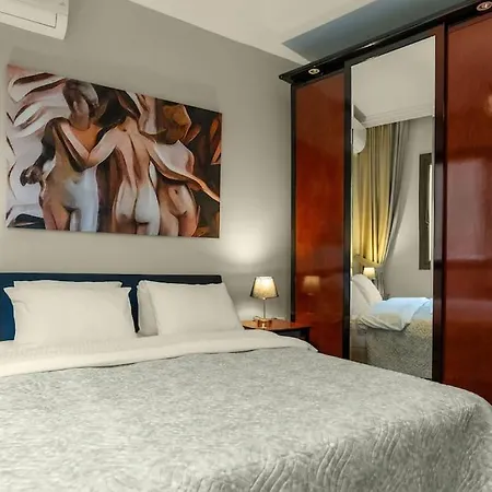 Bright And Spacious 3br Galata Tower View איסטמבול